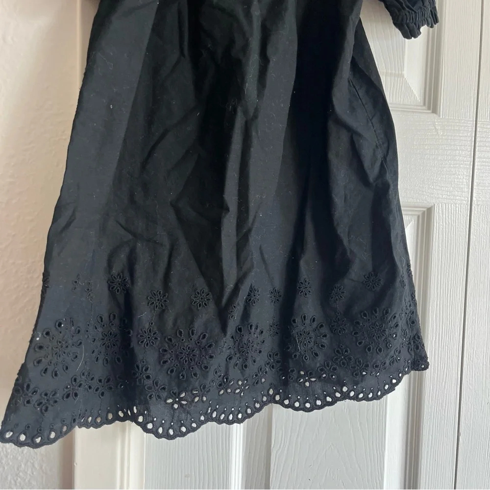 Gap Kids Girls 4-5 Black Puff Sleeve Eyelet Dress